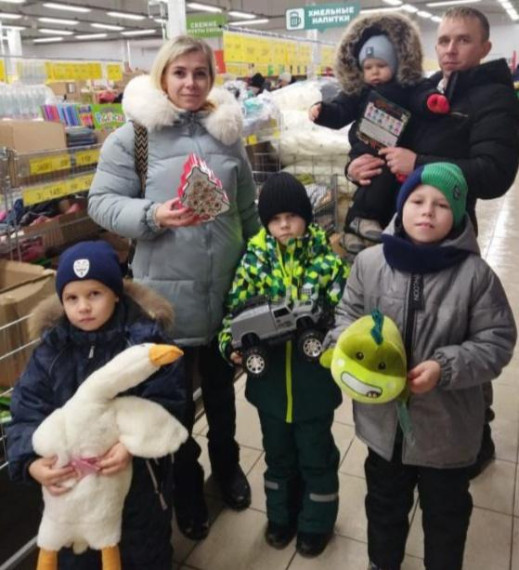 Семья Чернецовых принимает участие в проекте Всей семьей.